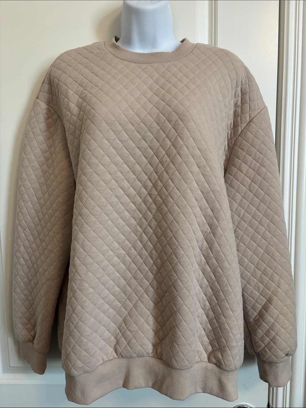 JMIERR Quilted Crewneck Sweatshirt - Beige LARGE